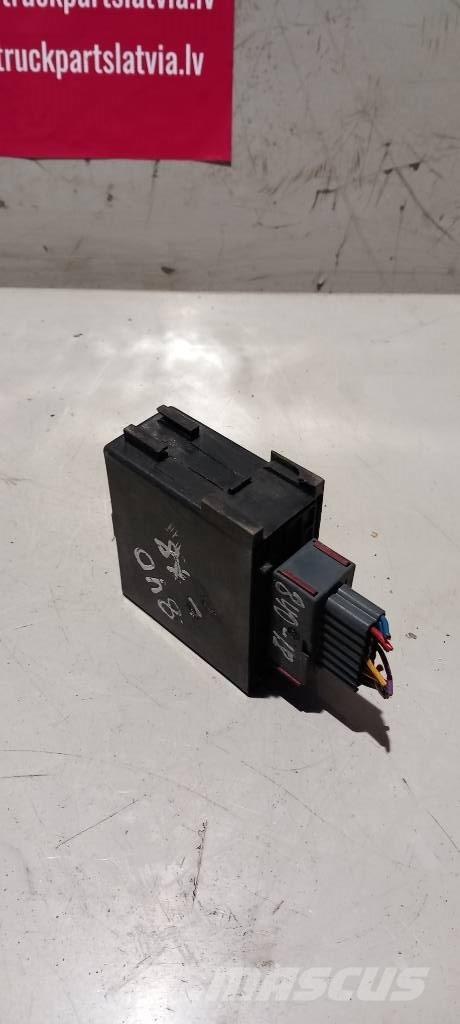 Scania P 94.  1532526 Electrónica