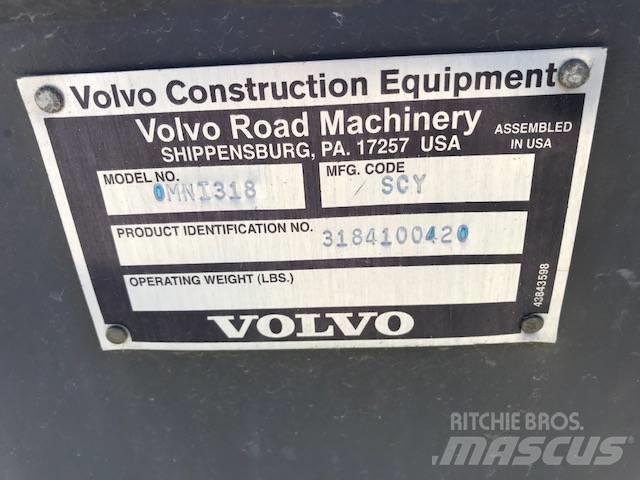 Volvo P7110 Outros