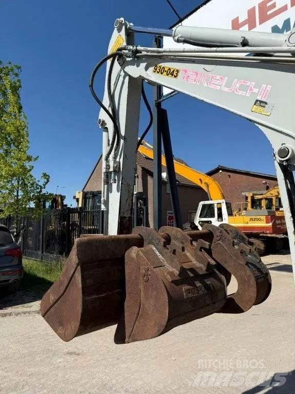 Takeuchi TB125 Miniescavadeiras
