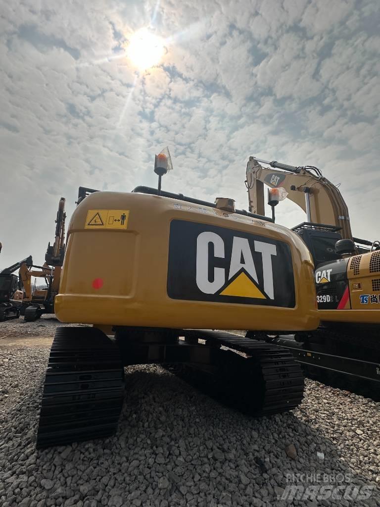CAT 320 D Escavadoras Midi 7t - 12t