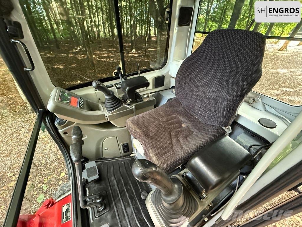 Takeuchi TB 216 Miniescavadeiras