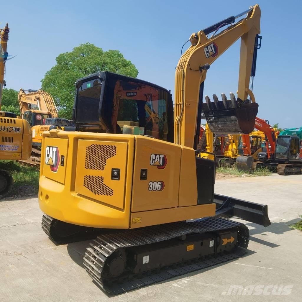 CAT 306 Miniescavadeiras