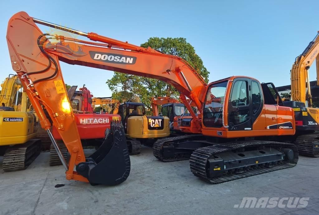 Doosan DX 225 LC Escavadeiras de esteiras