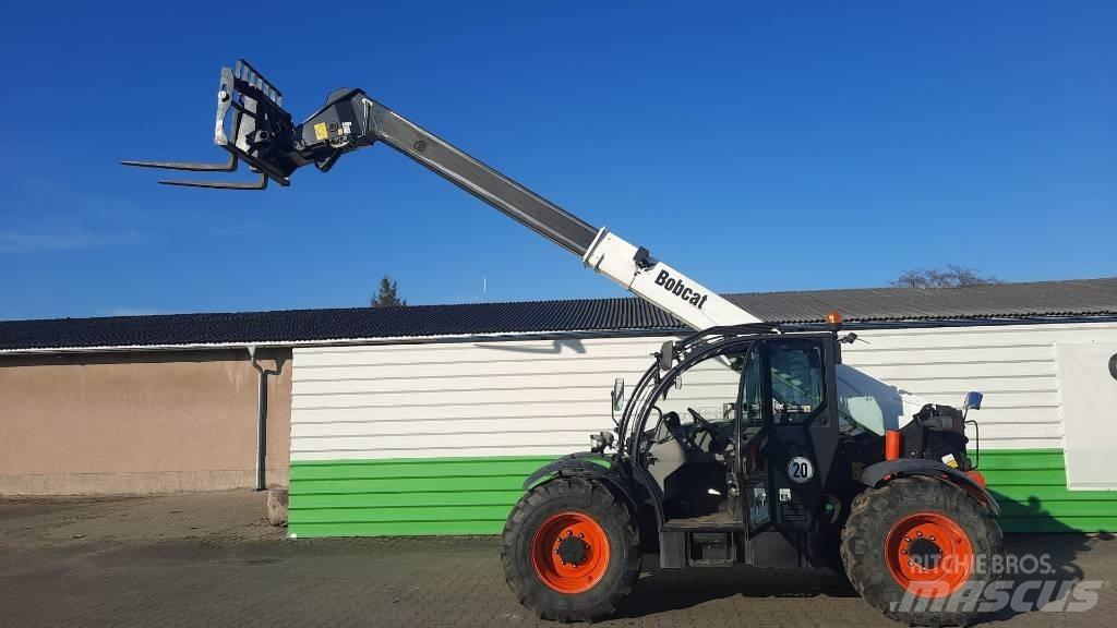 Bobcat TL 43.80 HF Manipulador telescópico