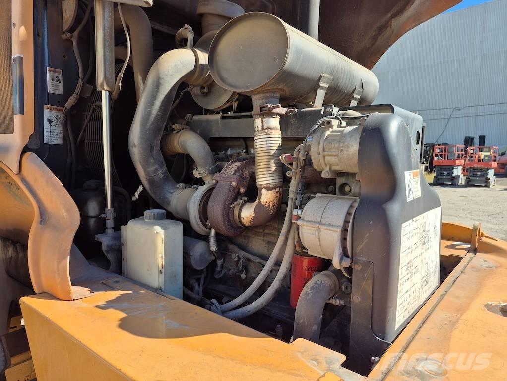 CASE 721 E Carregadeiras de rodas