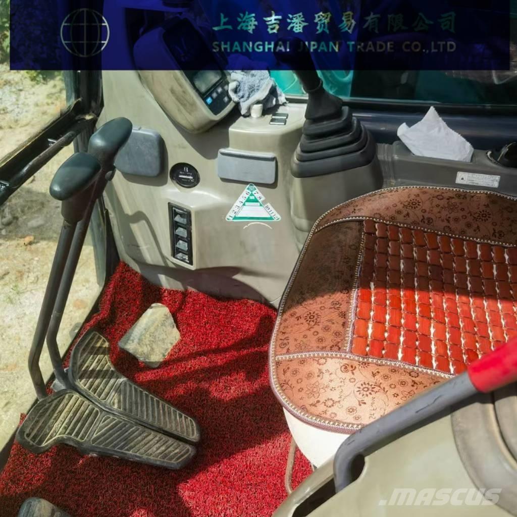 Kobelco SK 135 Escavadeiras de esteiras