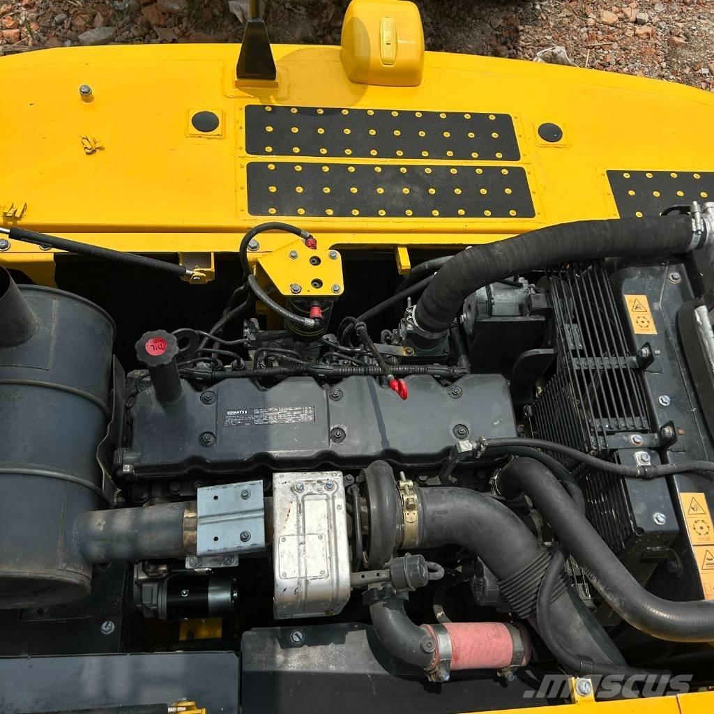 Komatsu 240-8 Escavadeiras de esteiras