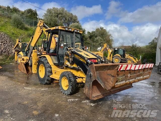 CAT 428 C Retroescavadeiras