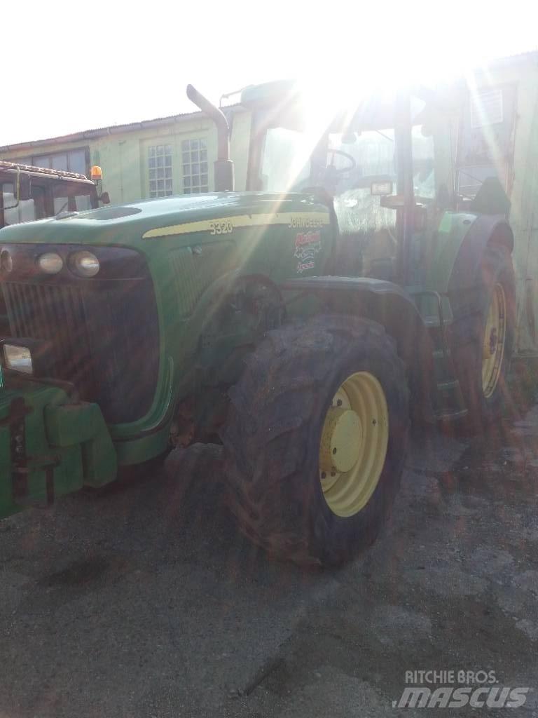 John Deere 8320 Tratores Agrícolas usados