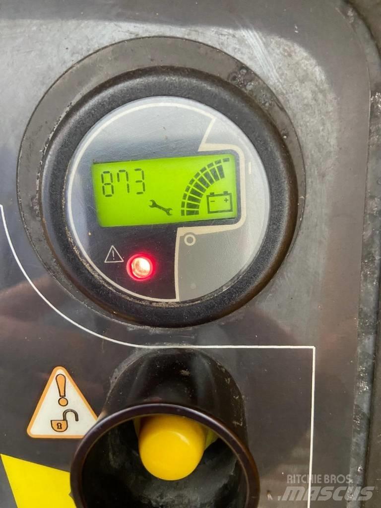 JLG E 600 JP Elevadores braços Telescópicos