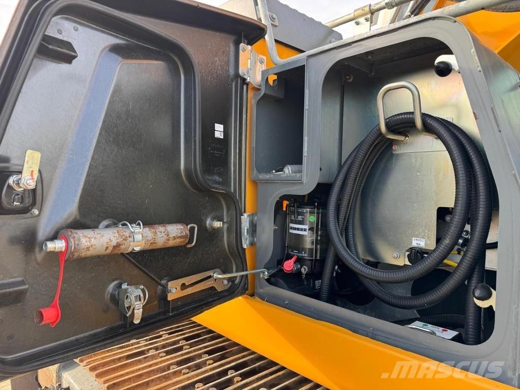 Liebherr R922 LC Escavadeiras de esteiras