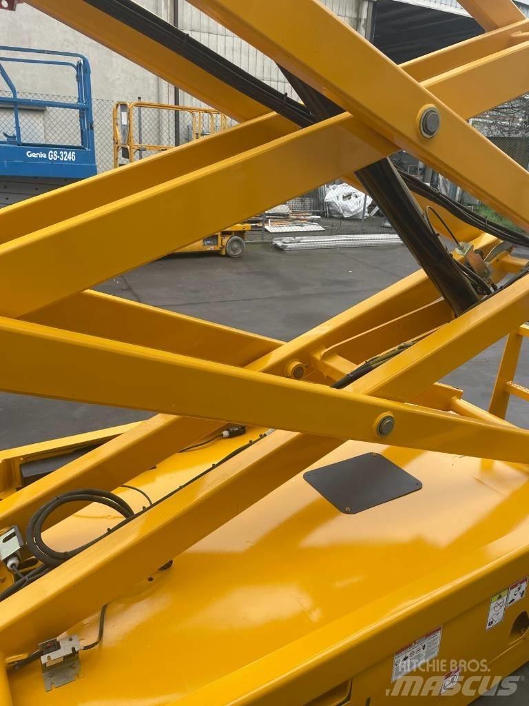 Haulotte Compact 12 Elevadores de tesoura