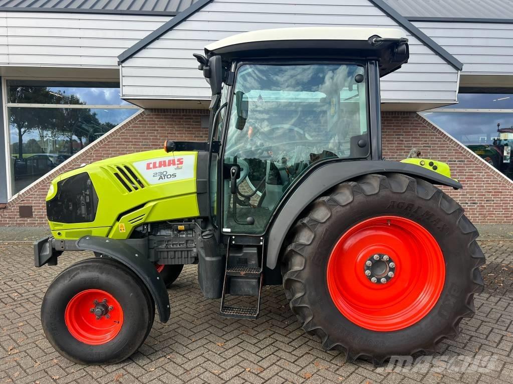 CLAAS Atos 230 Tratores Agrícolas usados