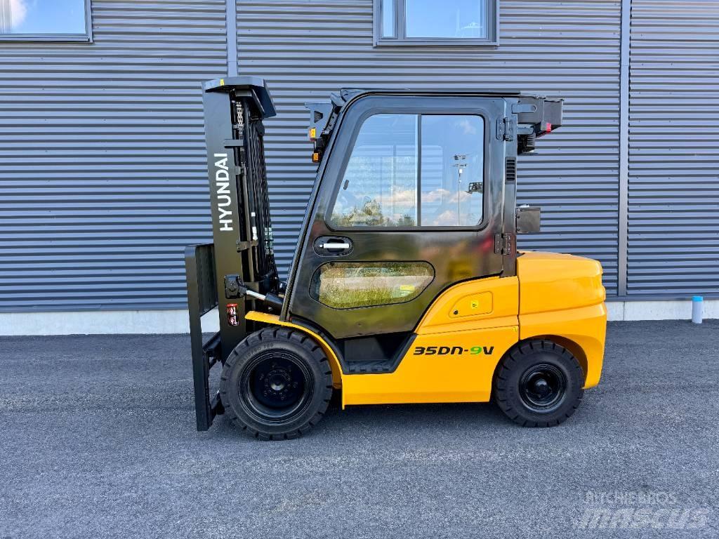 Hyundai 35DN-9V Empilhadores Diesel