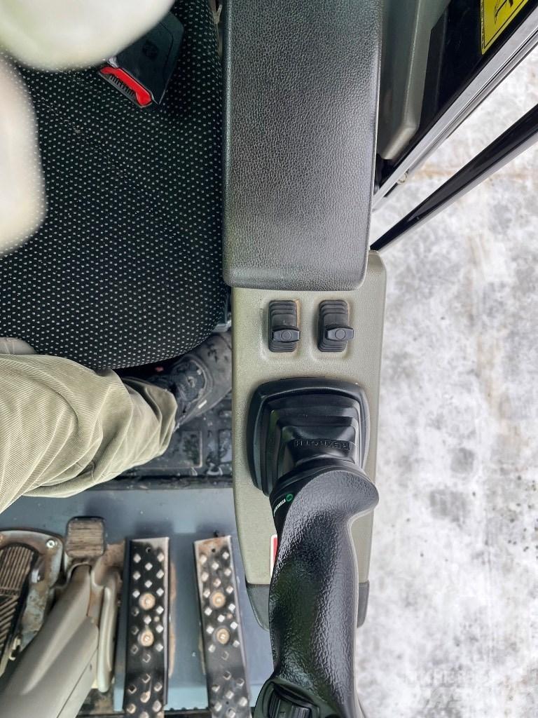 Yanmar B 95 W Escavadoras de rodas