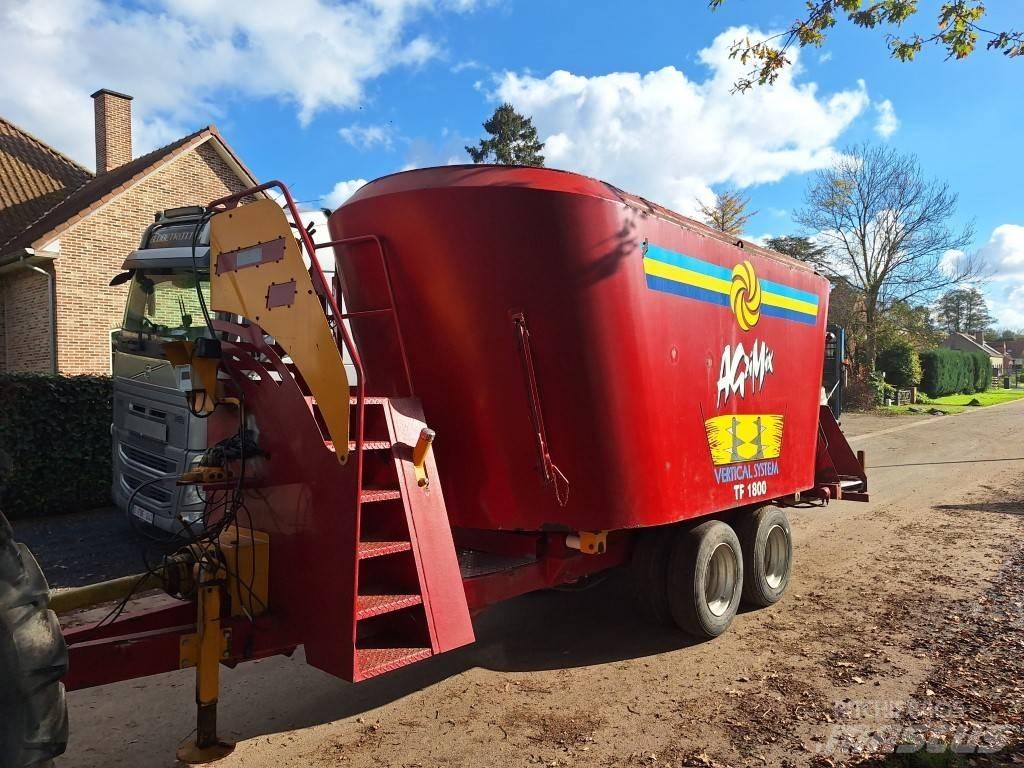  Agrimix TF 1800 Alimentadores de misturadoras