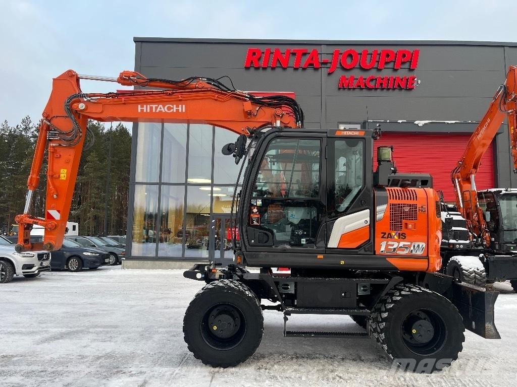 Hitachi ZX 135 W-7 Escavadoras de rodas