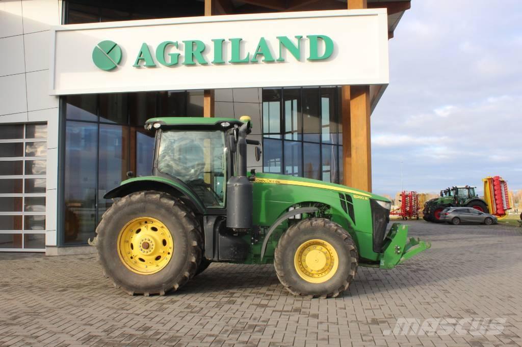 John Deere 8260 R Tratores Agrícolas usados