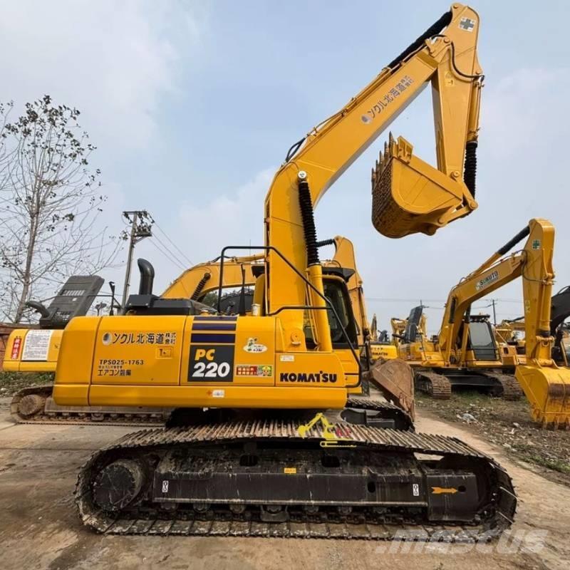 Komatsu PC 220-8 Escavadeiras de esteiras