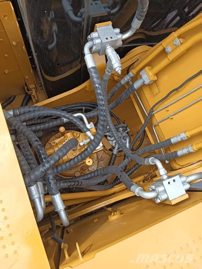 CAT 320 D2L Escavadeiras de esteiras