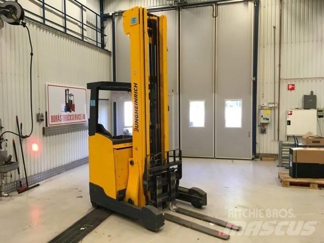 Jungheinrich ETV 214 Empilhadores Elevadores