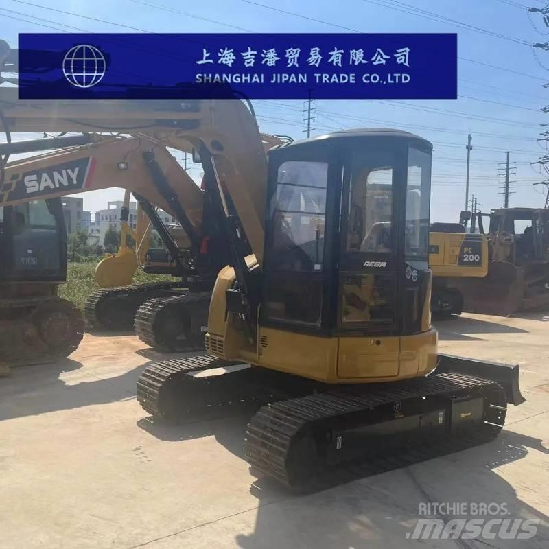 CAT 305C Miniescavadeiras