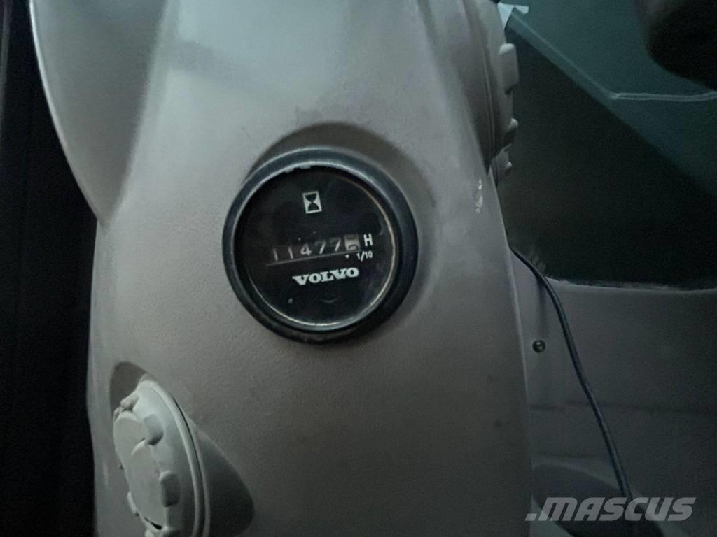 Volvo ECR 235 Escavadeiras de esteiras