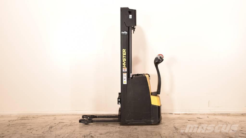 Hyster S1.2-24 Empilhador para operador externo