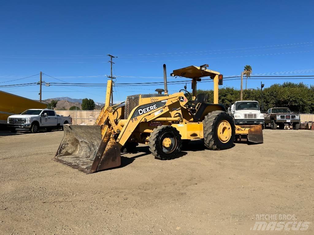John Deere 210LE Carregadoras frontais e escavadoras
