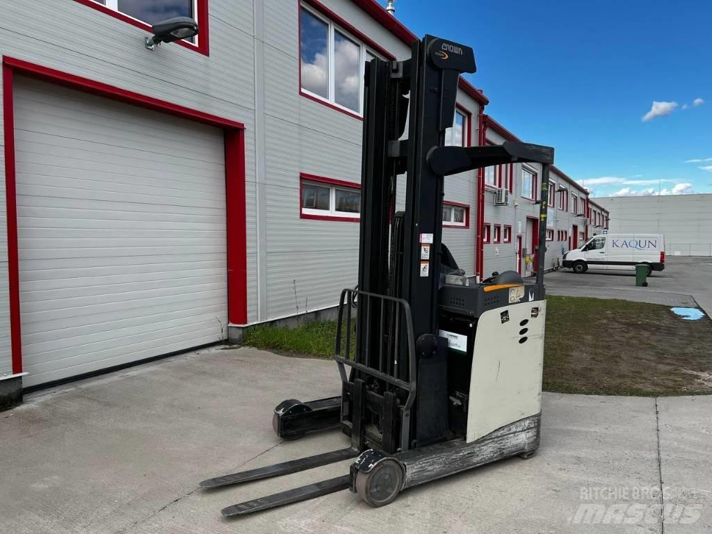 Crown ESR 5000 Empilhadores Elevadores