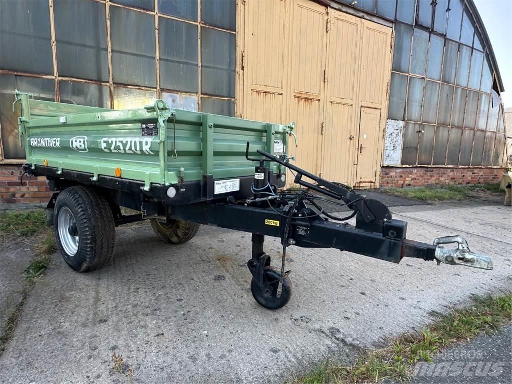 Brantner E 2520 Reboque de fardos