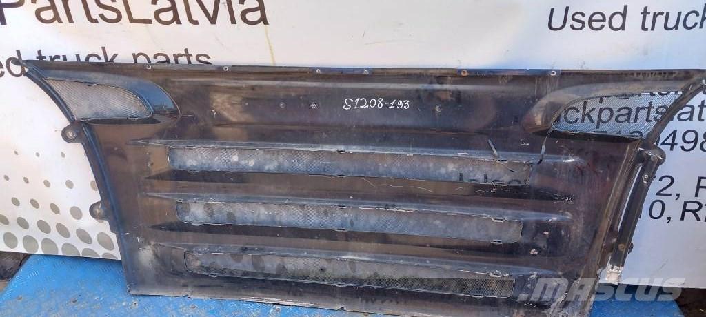 Scania 94 D.   1880736 Cabines e interior