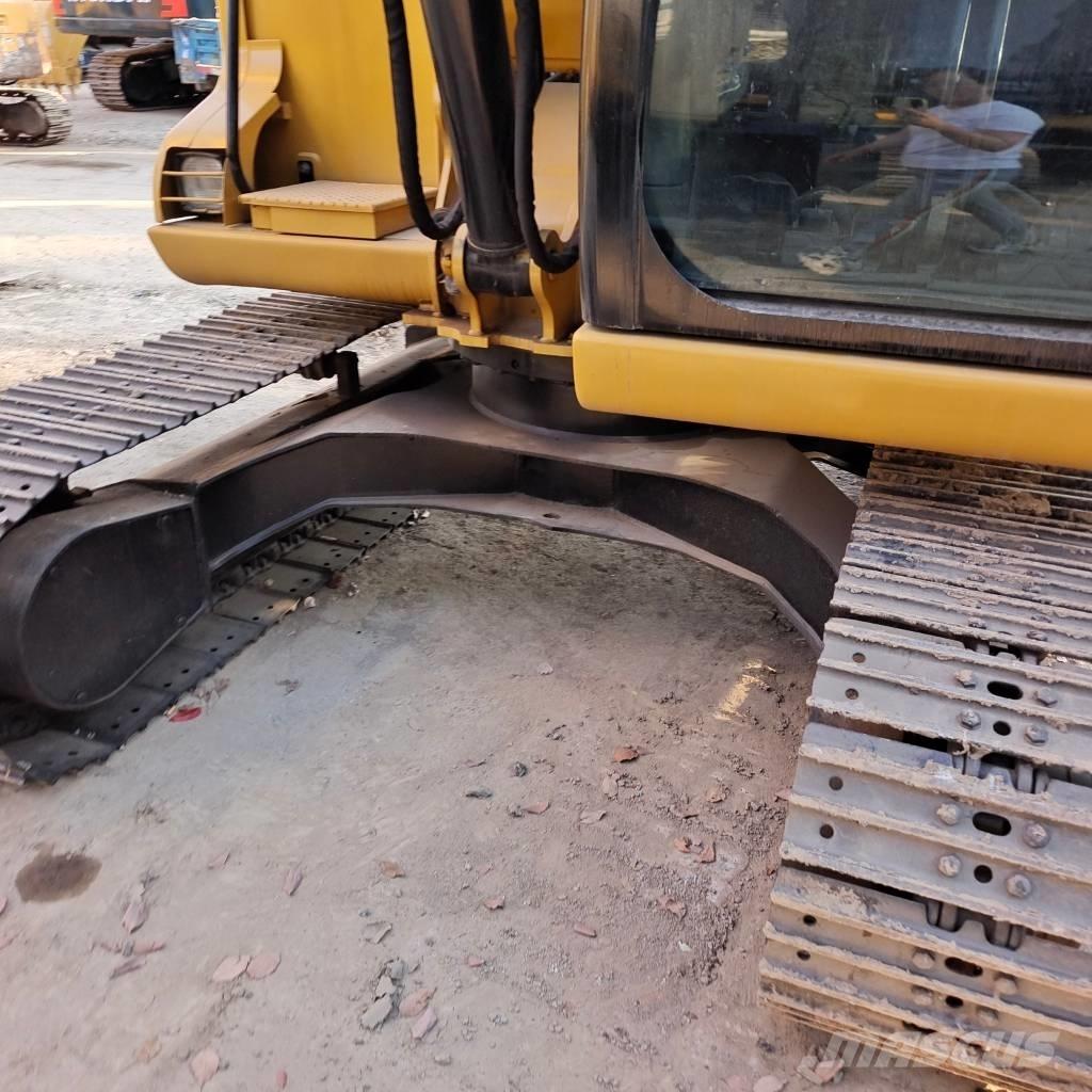 CAT 307 D Escavadoras Midi 7t - 12t