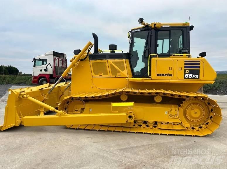 Komatsu D 65PX-18 Dozers - Tratores rastos