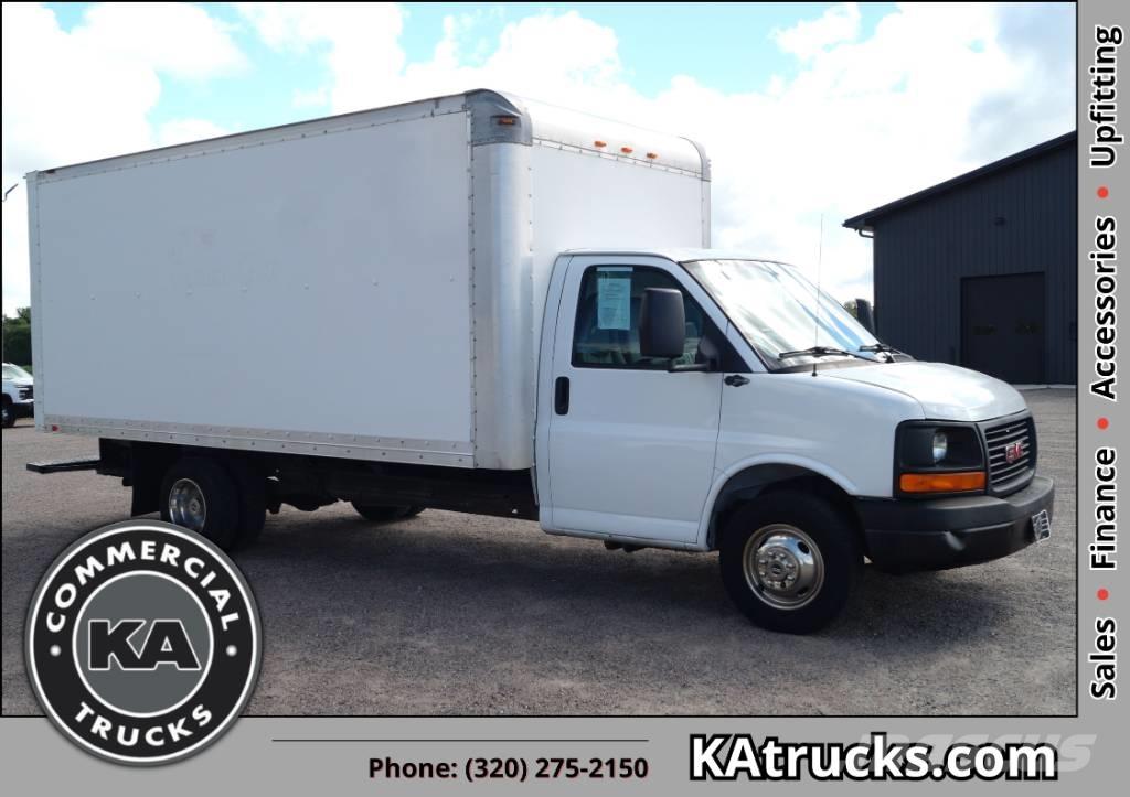GMC Savana G3500 Caminhões de caixa fechada