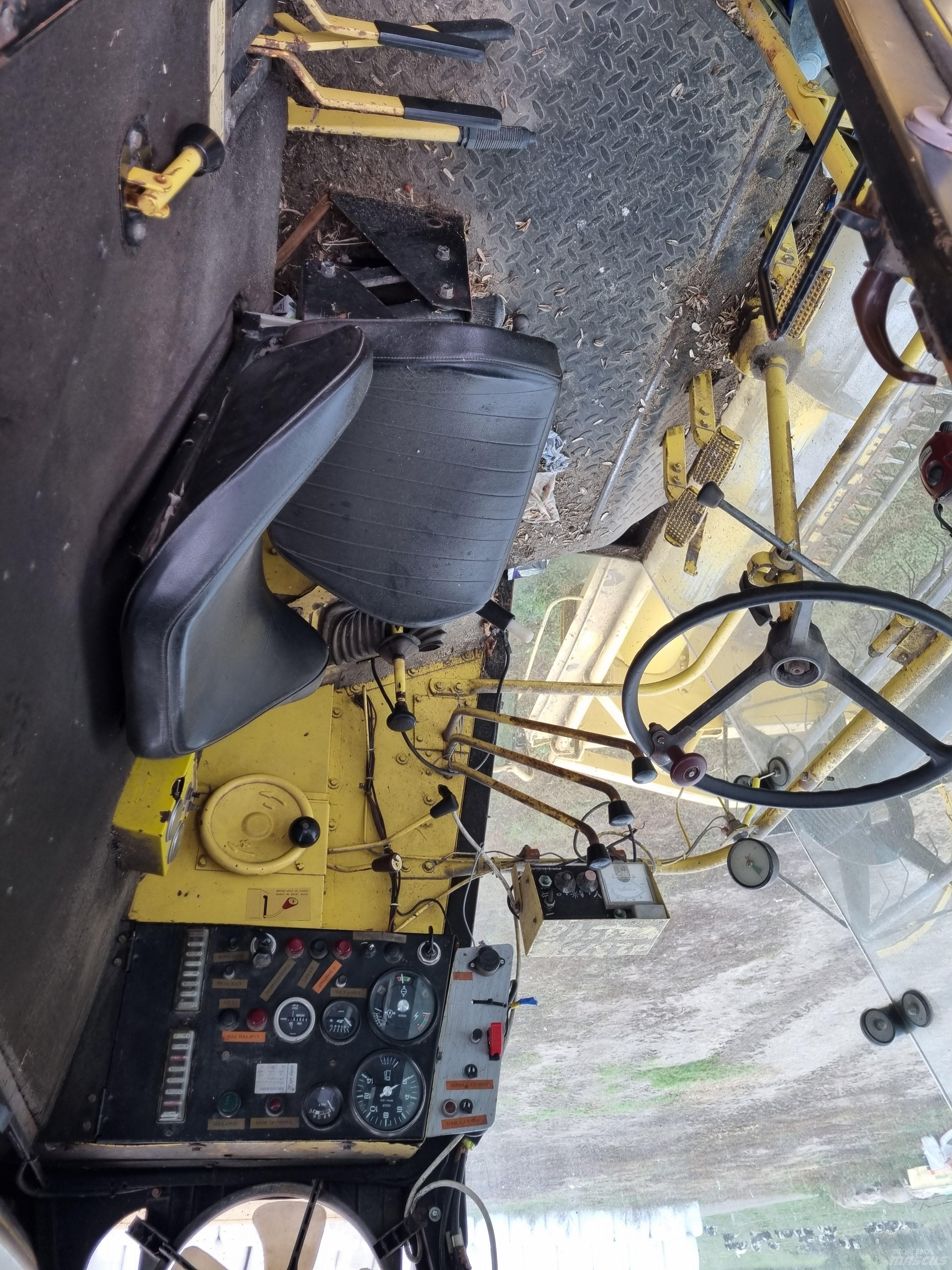 New Holland 8050 Ceifeiras debulhadoras