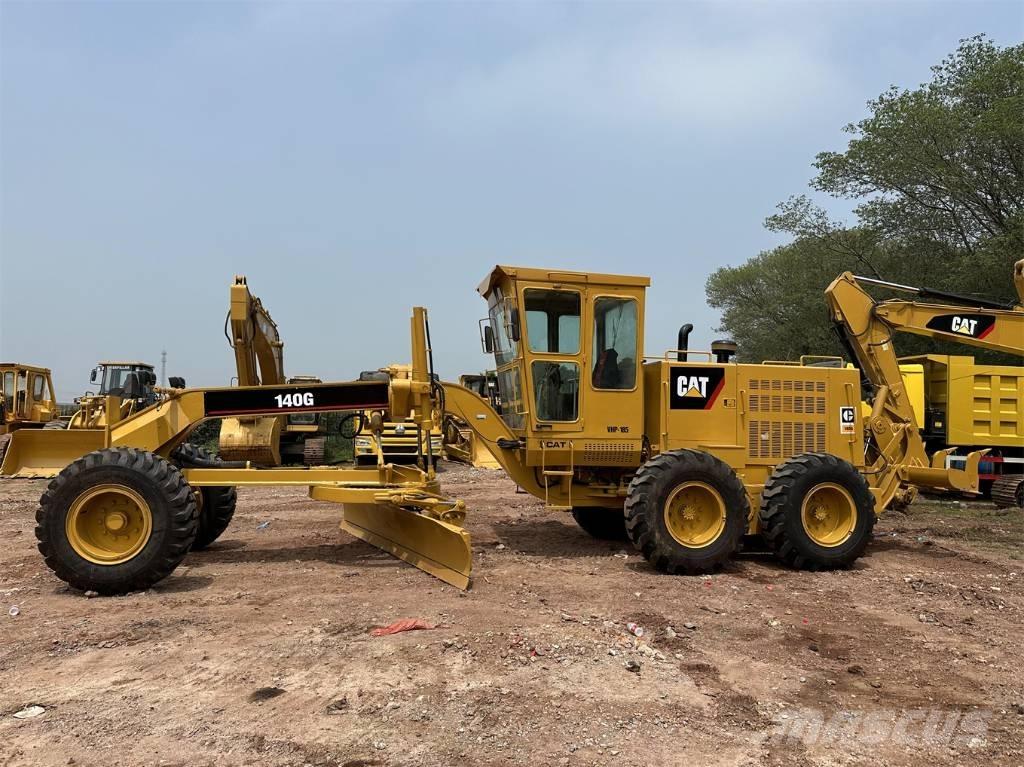 CAT 140 G Motoniveladoras