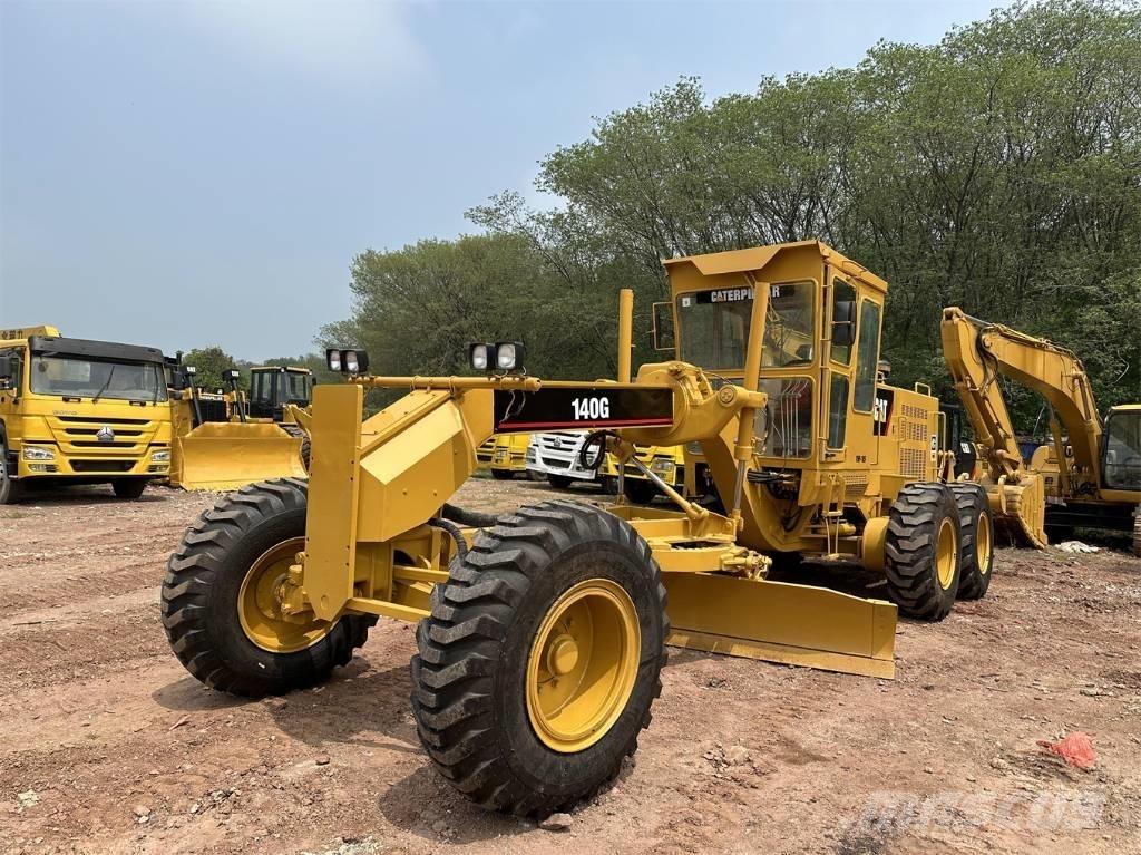 CAT 140 G Motoniveladoras