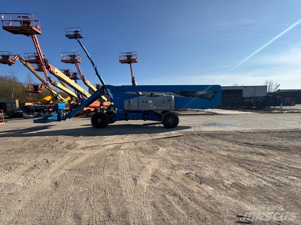 Genie 135/70 Elevadores braços articulados