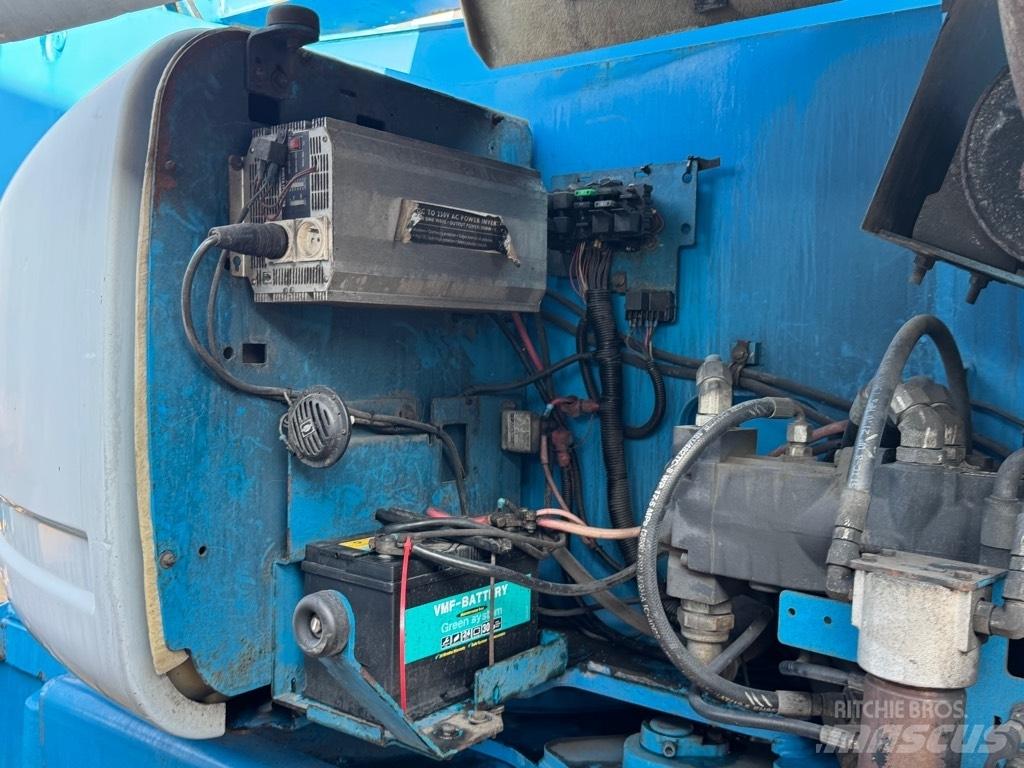 Genie 135/70 Elevadores braços articulados