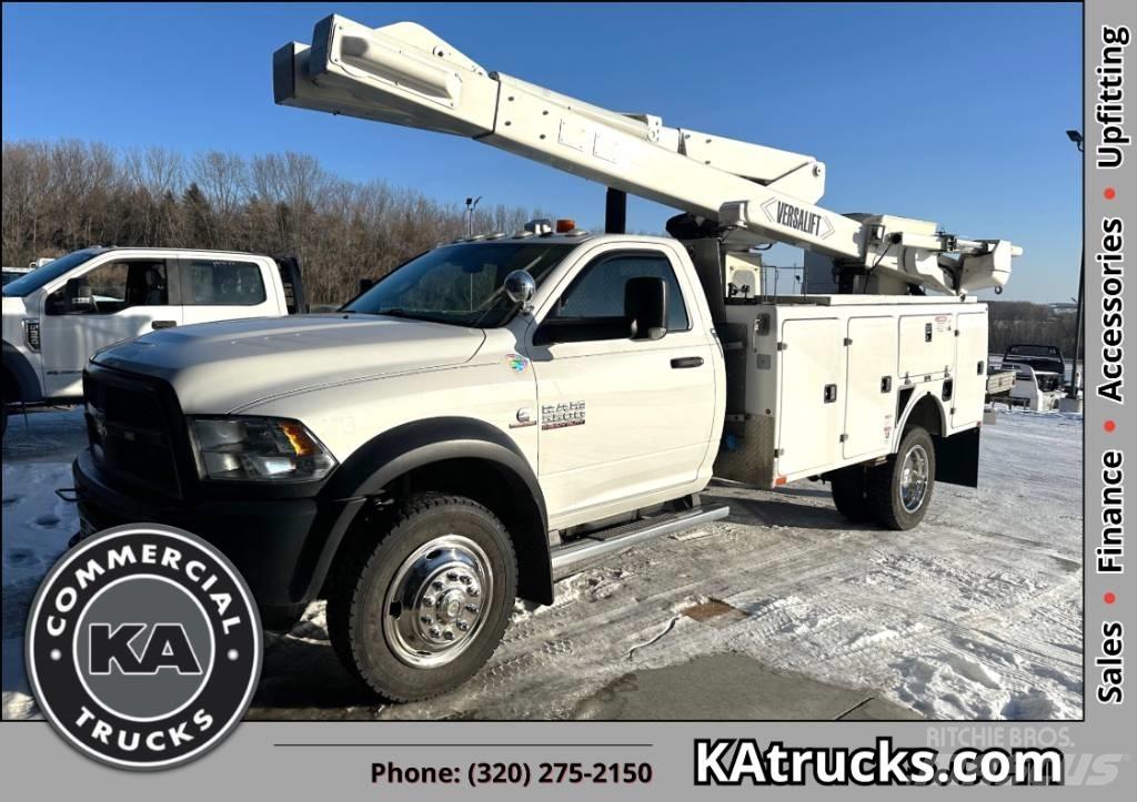 RAM 5500 TRADESMAN Plataformas aéreas montadas em camião