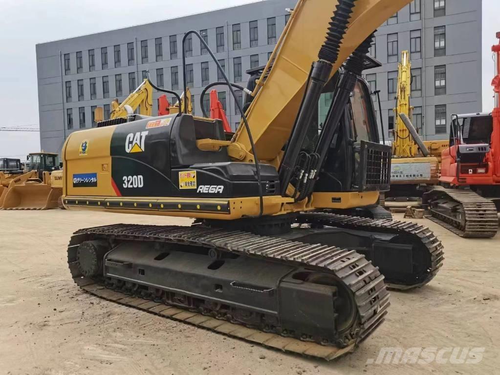 CAT 320 D Escavadeiras de esteiras