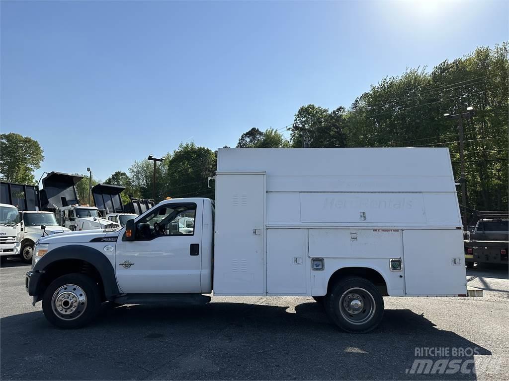 Ford F550 Camiões Municipais / Uso Geral