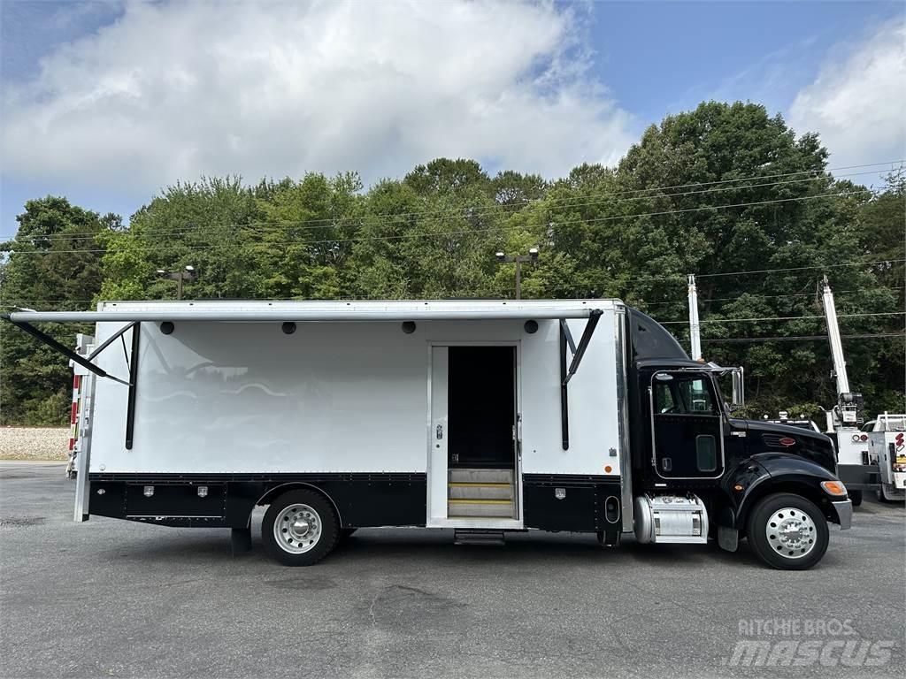 Peterbilt 337 Outros Camiões