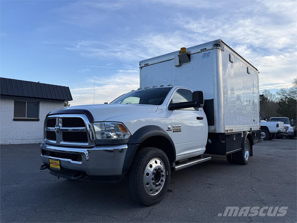 RAM 5500 Camiões Municipais / Uso Geral