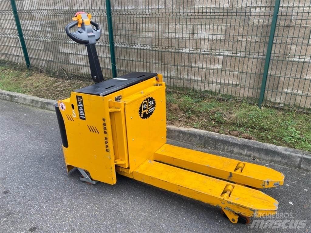  Careffe TES50 Empilhador para operador externo