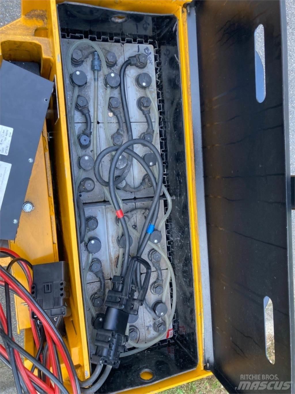 Careffe TES50 Empilhador para operador externo