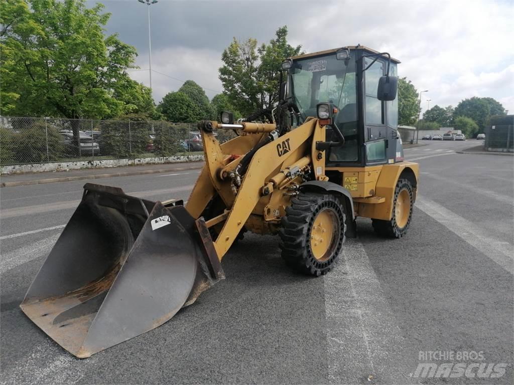 CAT 904B Outros acessórios de carga e escavação