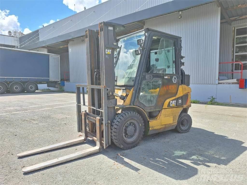CAT DP25NT Empilhadores - Outros