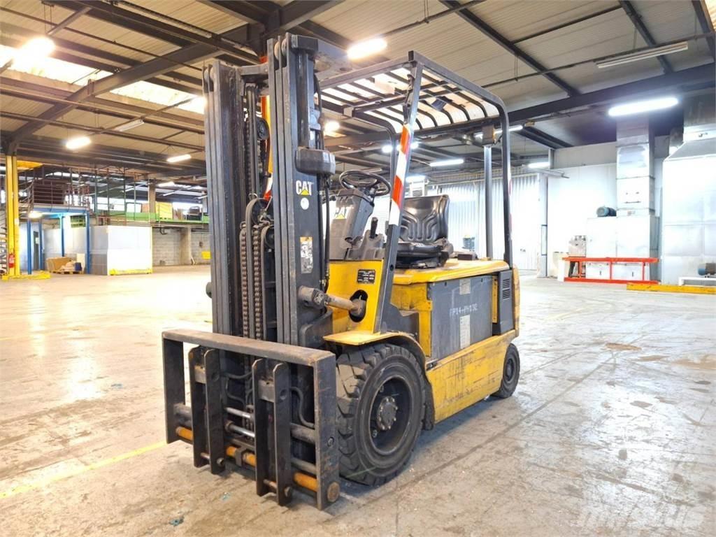 CAT EP30K-PAC Empilhadores - Outros